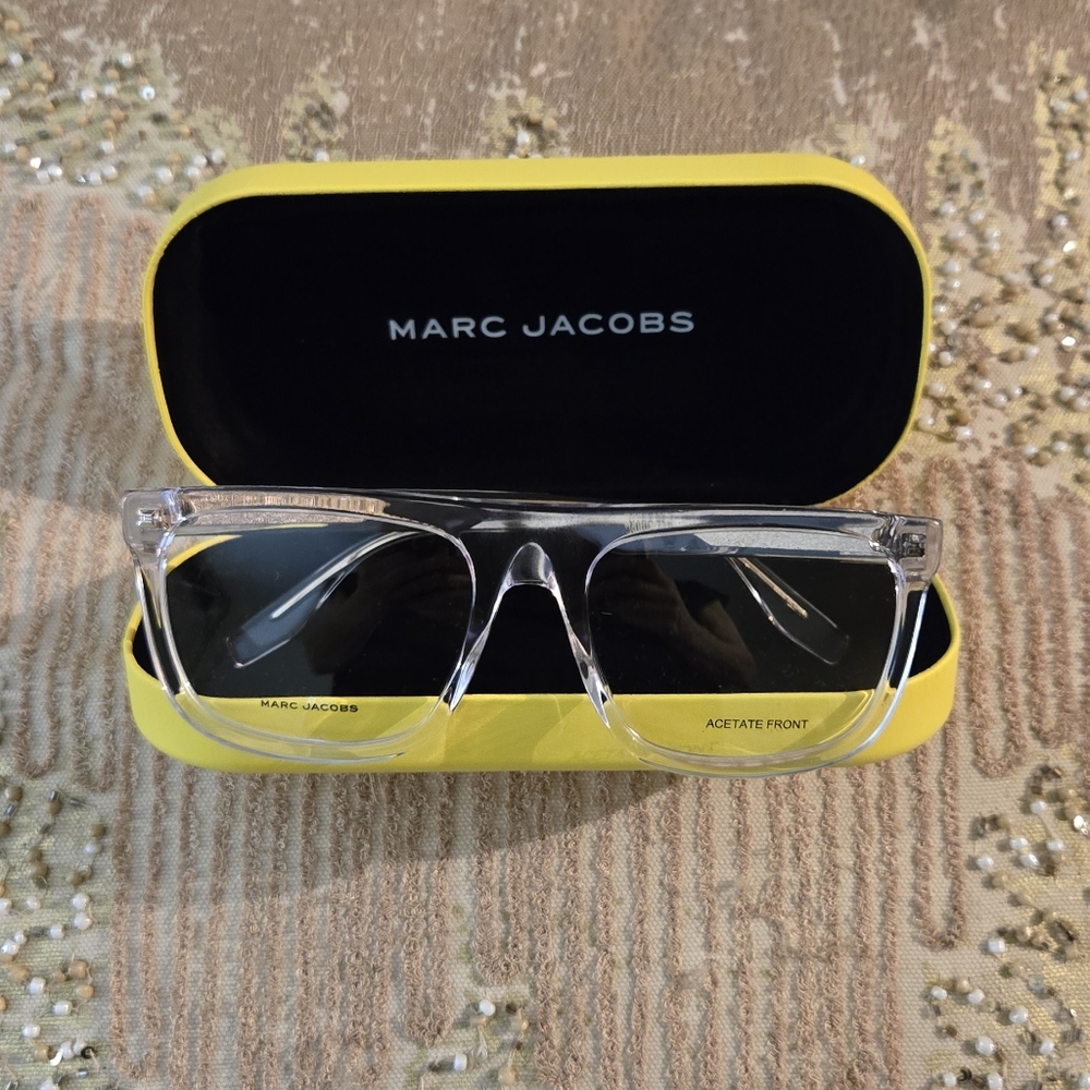 Marc Jacobs Transparent Glasses Have Clear Lenses